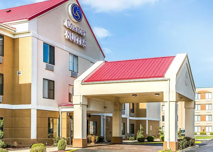 Comfort Near I-80 And I-94 Hotel 4*