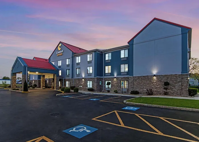 Comfort Near I-80 And I-94 Hotel