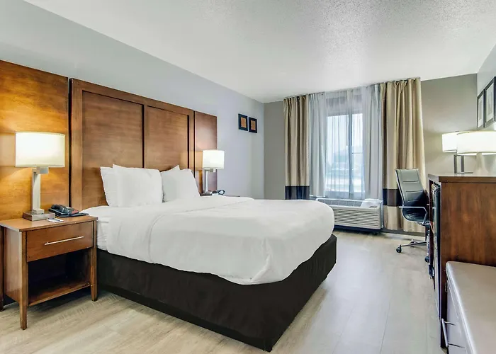 Comfort Near I-80 And I-94 4*