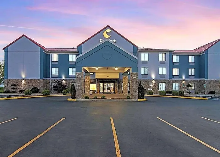 Hotel Comfort Near I-80 And I-94 4*